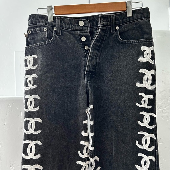 Black hand pained jeans - Picture 3 of 13